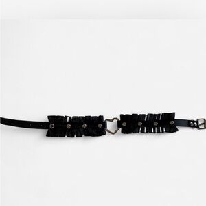 Black Ruffled Heart choker necklace